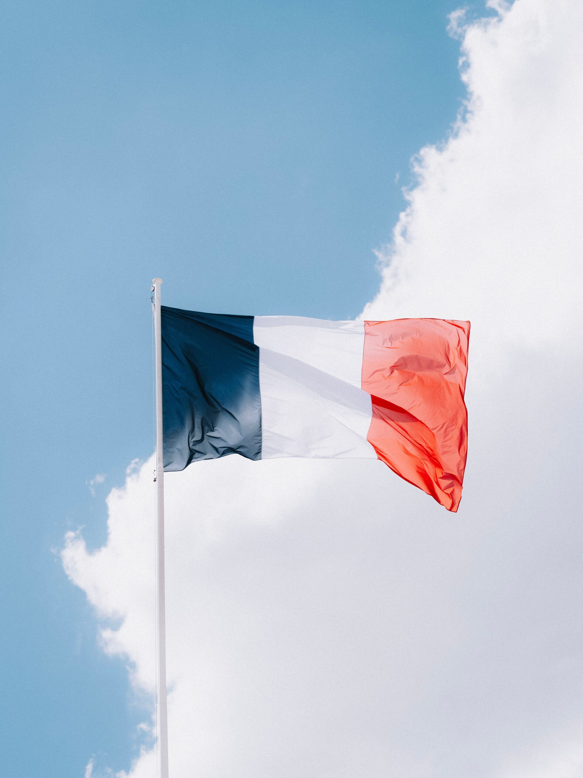 France records over 5,700 excess deaths in June heatwave